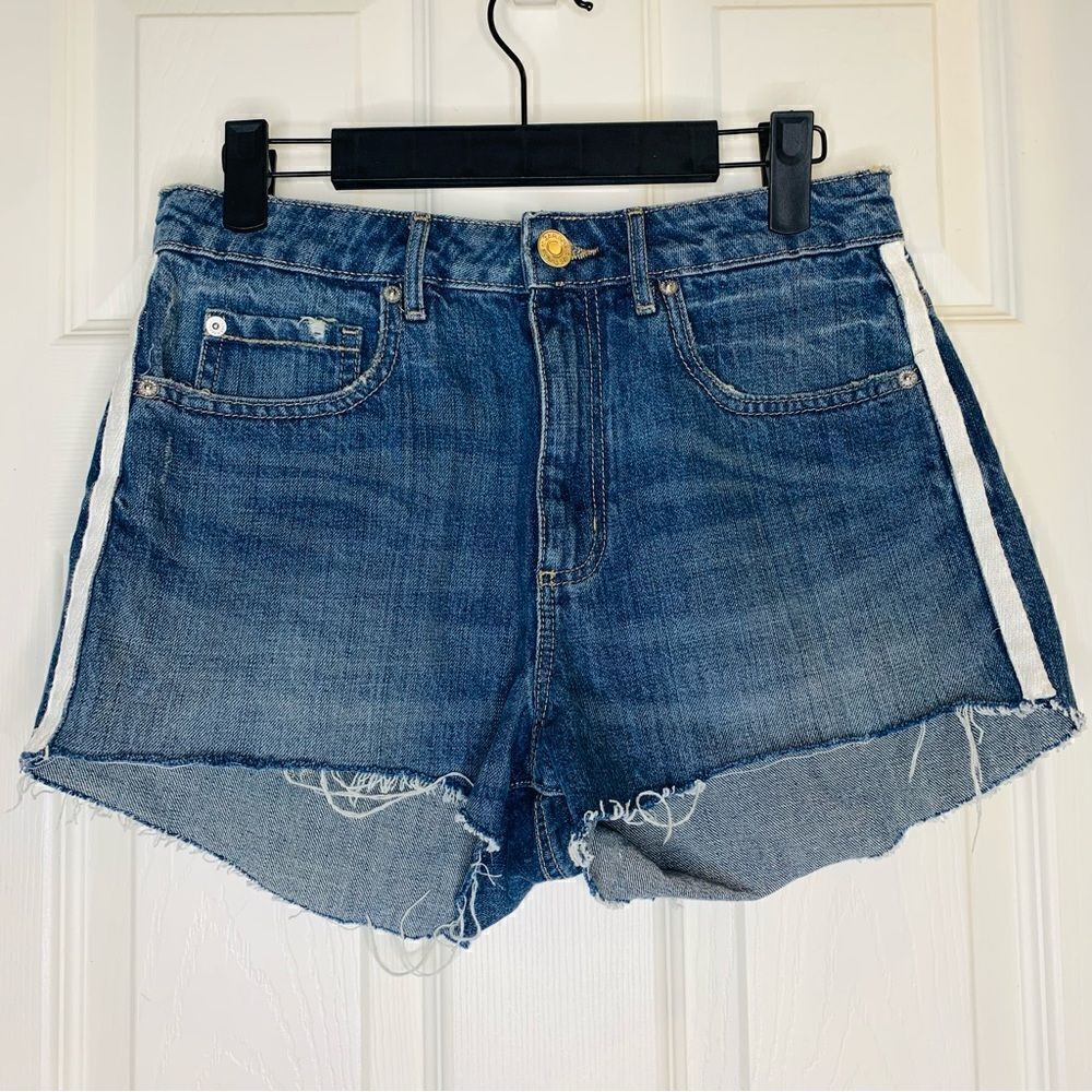 Garage Festival Shorts Size 3